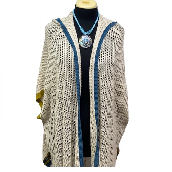Mystree Boho Poncho Sweater - Picture 1 of 3